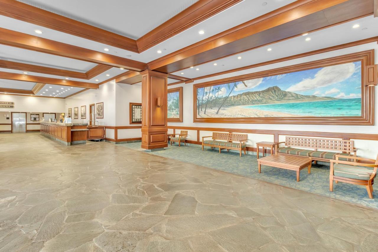 Sea View Condos At The Waikiki Banyan - Free Parking! Honolulu Extérieur photo